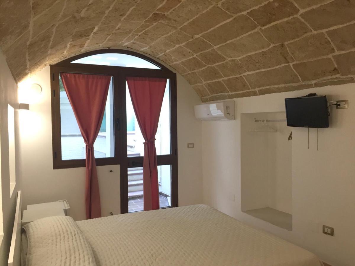 Bed and breakfast Ugento Dimora Extérieur photo