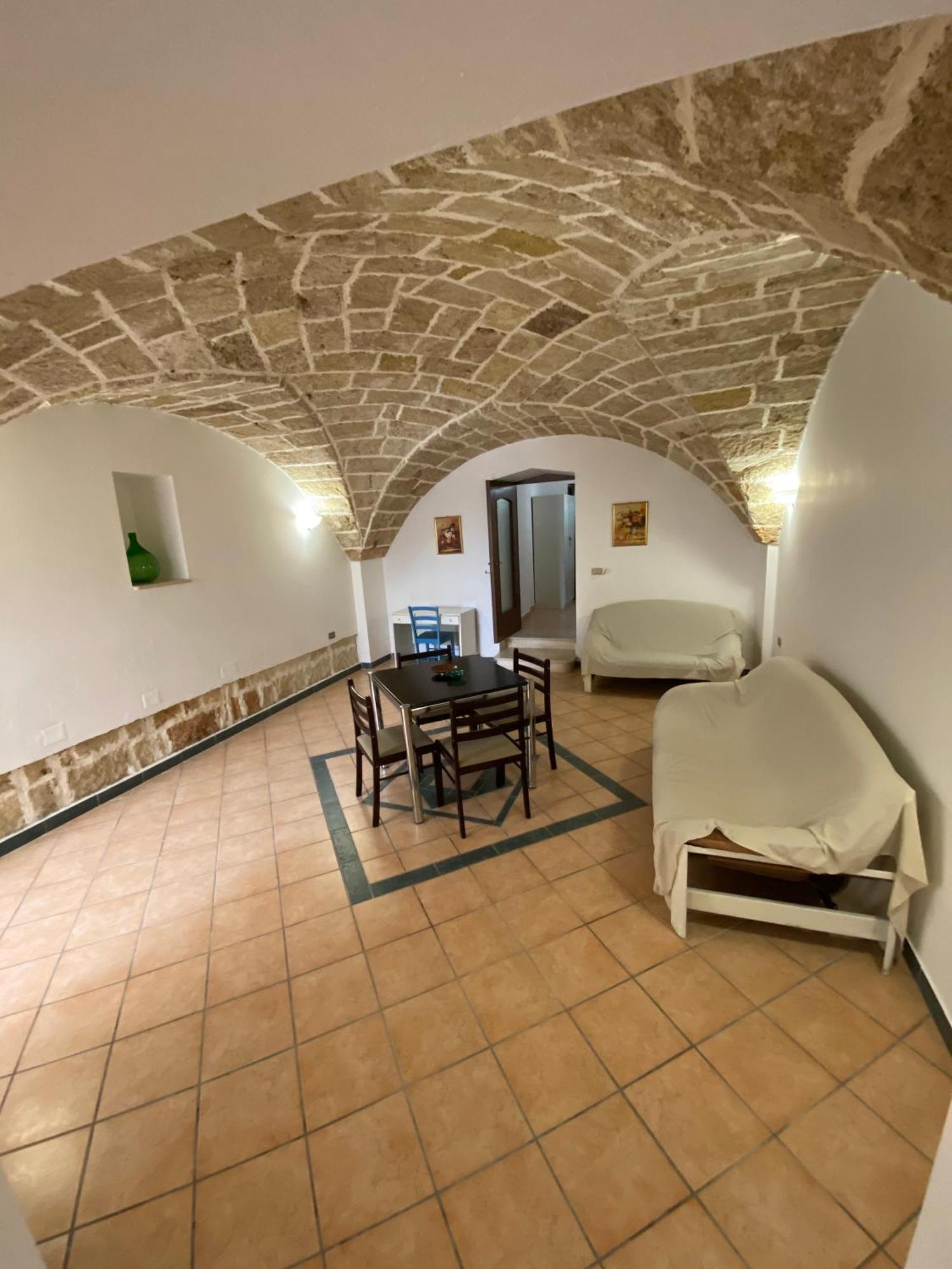 Bed and breakfast Ugento Dimora Extérieur photo